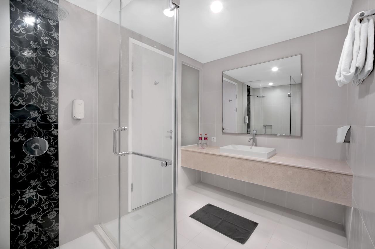 favehotel Tuban Tuban  Buitenkant foto